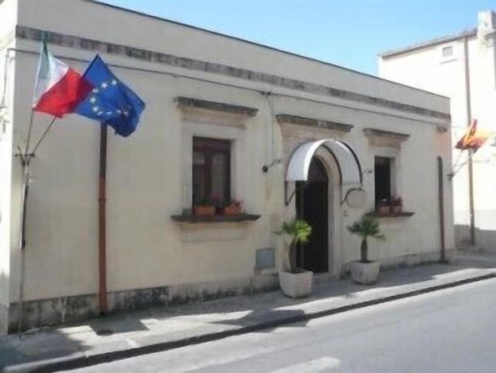 Stockholm - Noto - Albergo La Fontanella