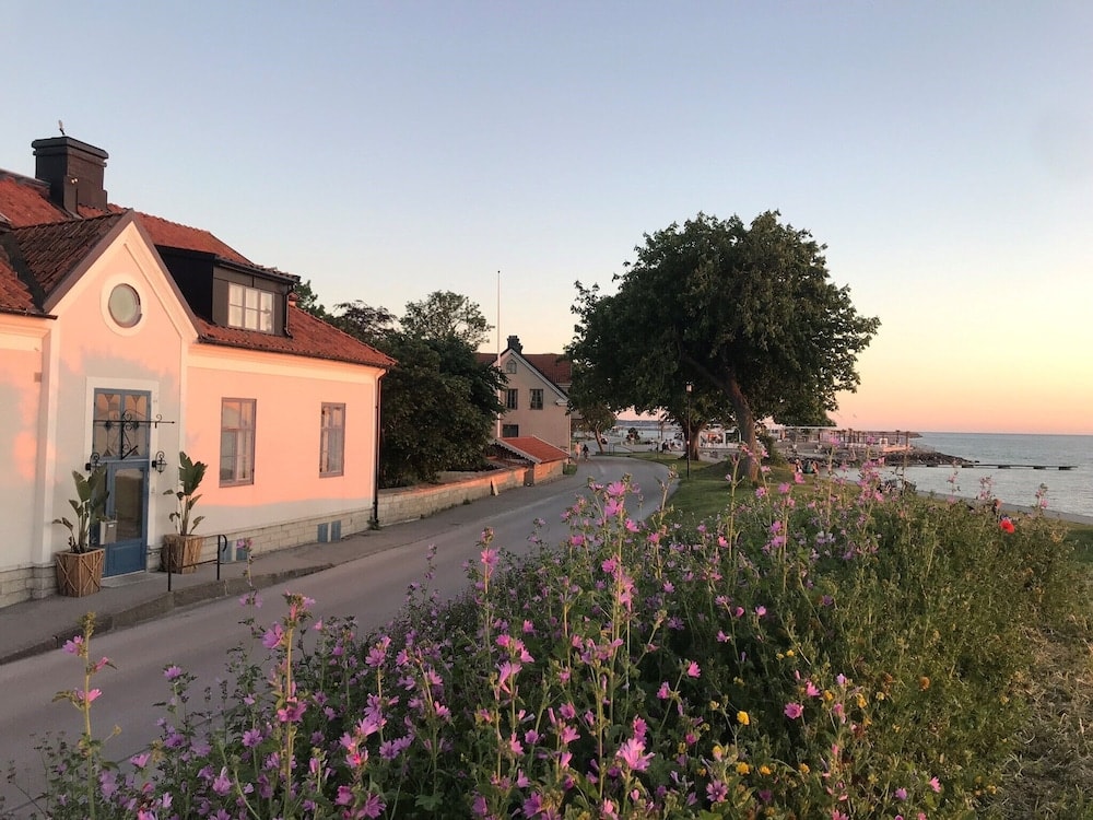 Stockholm - Visby - Villa Alma