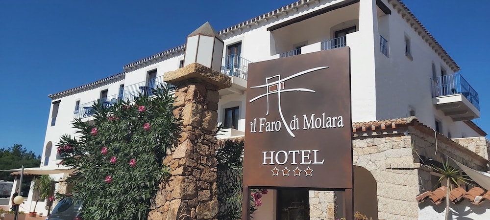 Porto San Paolo - Hotel il Faro di Molara