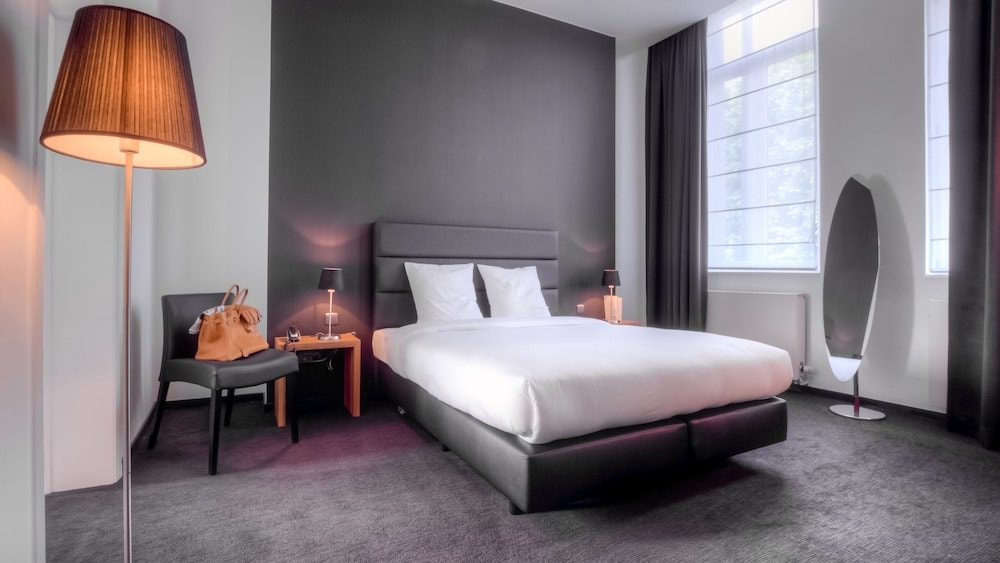 Mons - Hotel St James