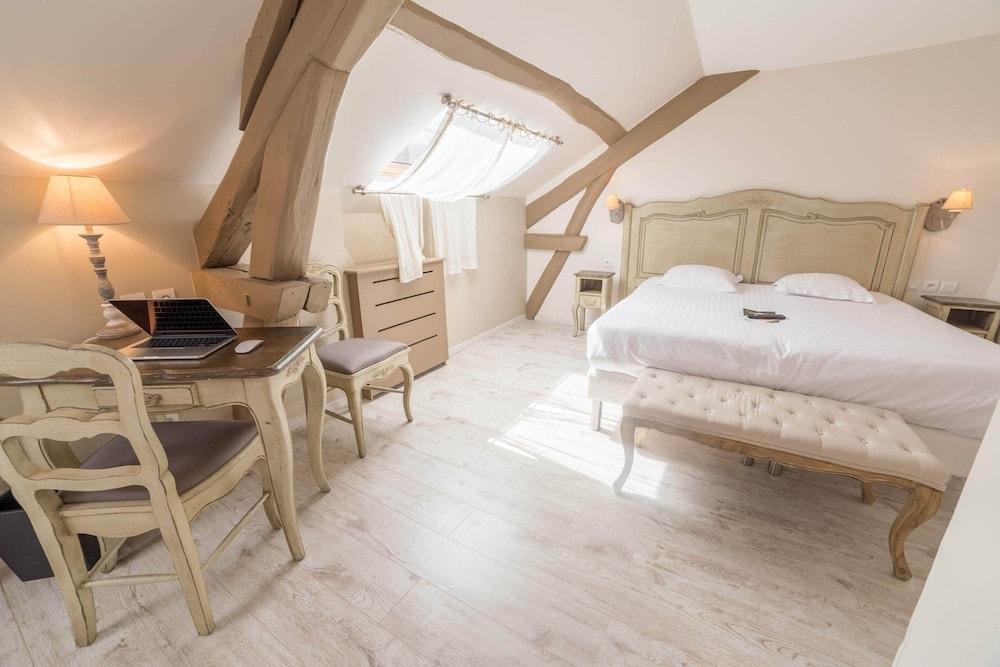 Chartres - The Originals Boutique, Hôtel Les Poèmes de Chartres