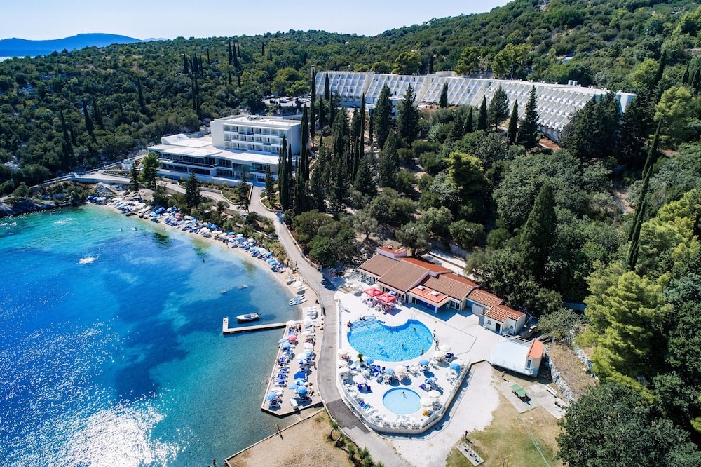 Šipanska Luka - Hotel Osmine