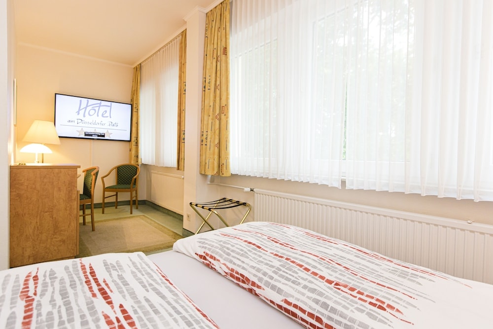 Ratingen - Hotel Am Düsseldorfer Platz