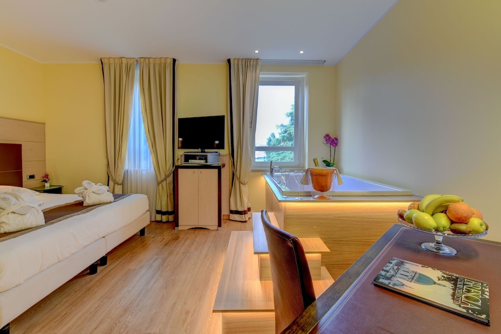 Brescia - Hotel Master