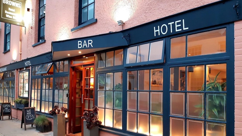 Dartmouth - Browns Hotel