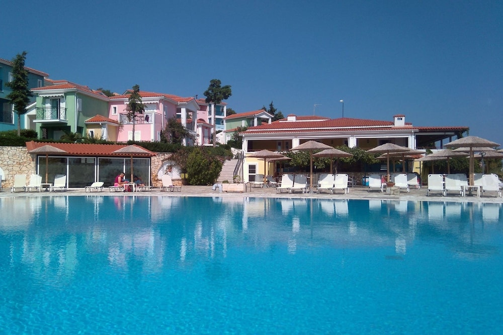 Skala Kefalonias - Porto Skala Village Hotel