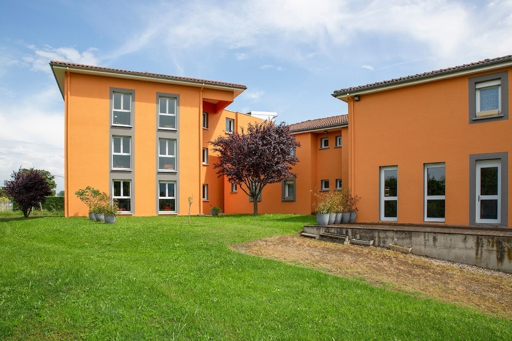 Montbrison - The Originals Boutique, Hôtel Marytel, Montbrison