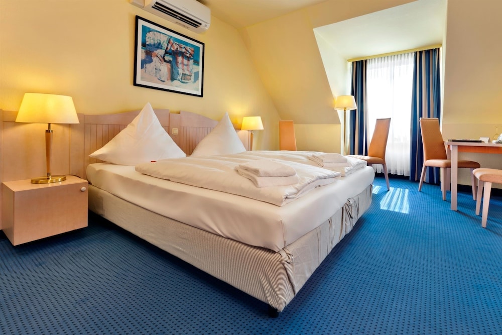 Lübeck - Tryp by Wyndham Luebeck Aquamarin