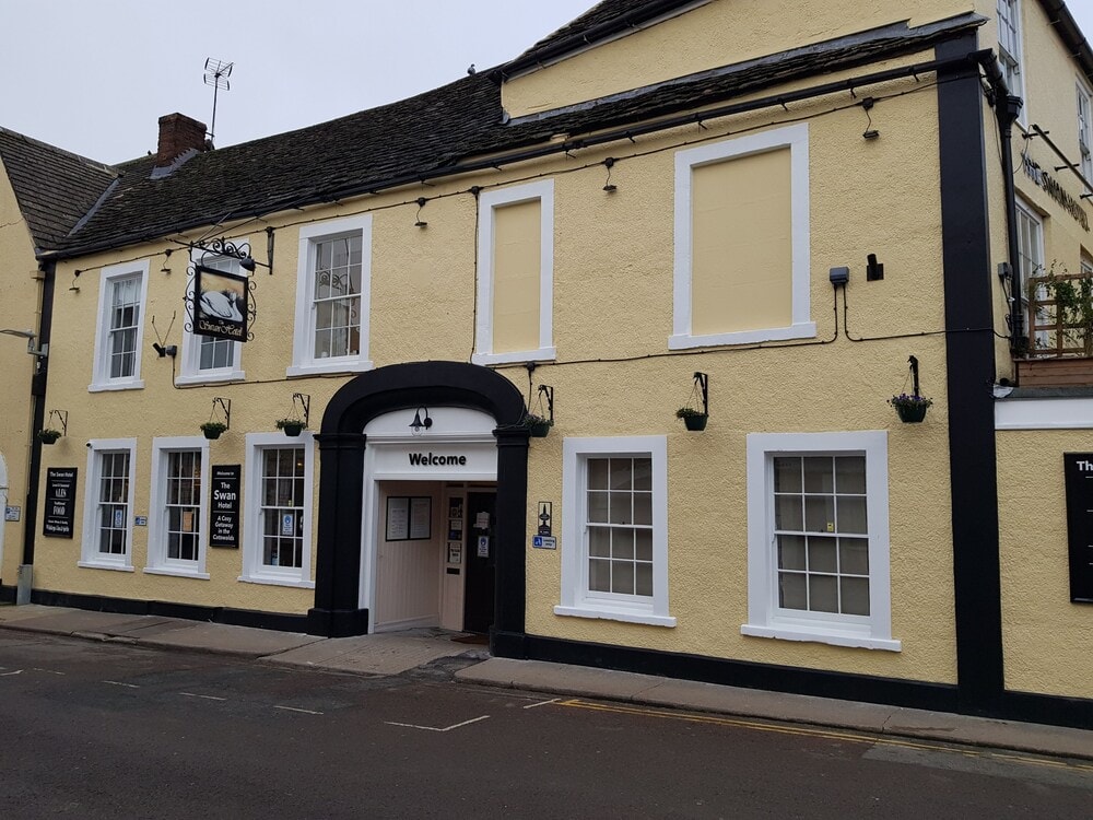 Wotton under Edge - Swan Hotel