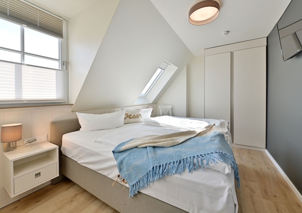 Lancken - Hotel- & Ferienanlage Kapitäns-Häuser Breege