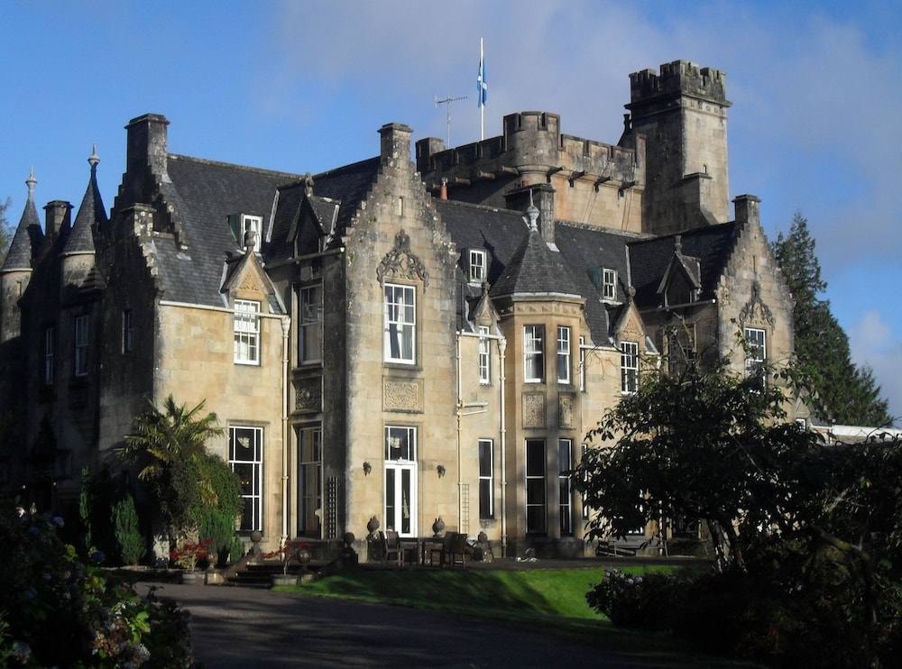 Tarbert - Stonefield Castle Hotel ‘A Bespoke Hotel’