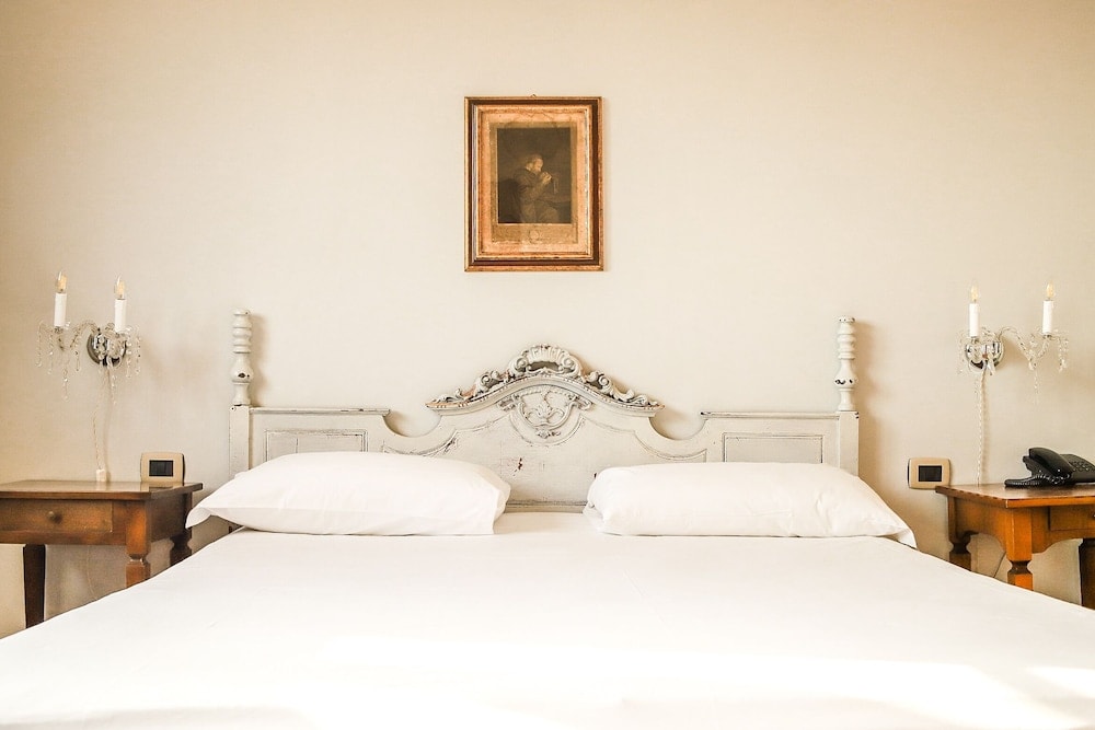 Poppi - Borgo I Tre Baroni - Spa Suites & Resort