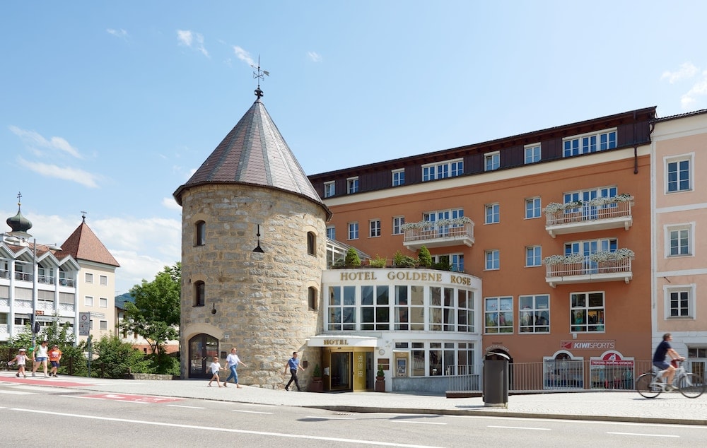 Bruneck - Hotel Goldene Rose