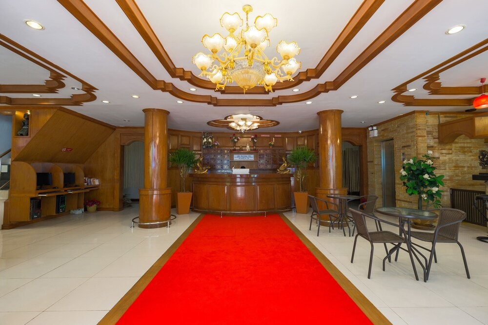 Stockholm - Patong Beach - P R Patong Hotel