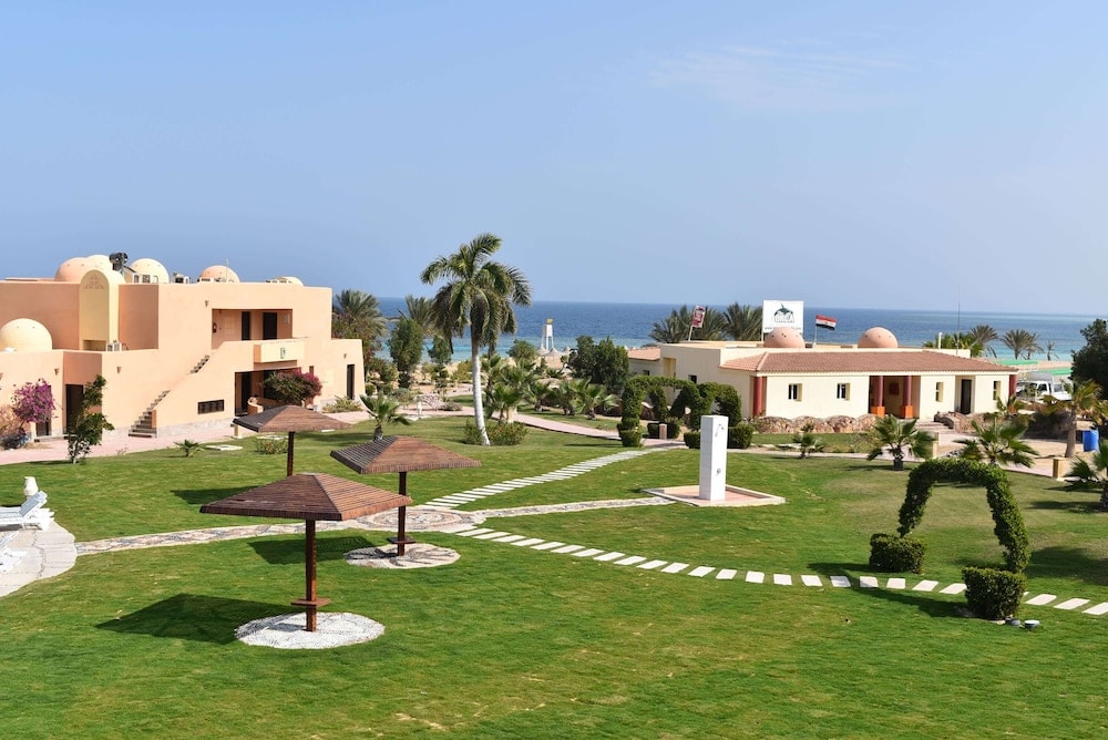 Abū Ghuşūn - Wadi Lahmy Azur Resort - Soft All-Inclusive