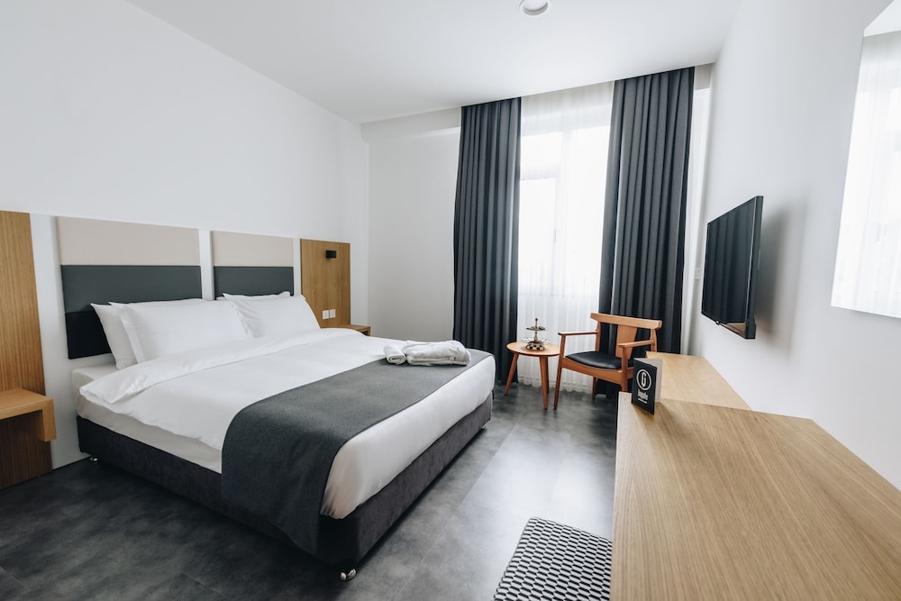 Paralimni - Ingate Hotel