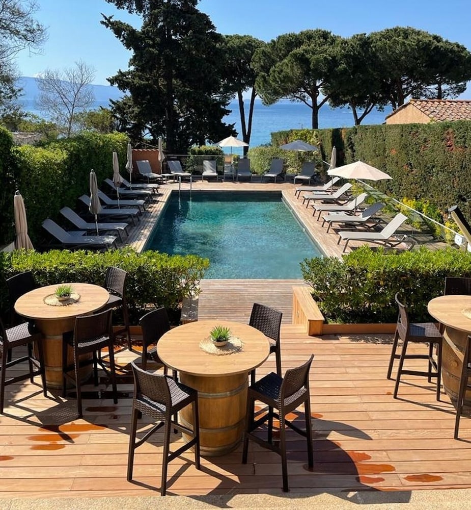 Ajaccio - Hôtel La Pinède