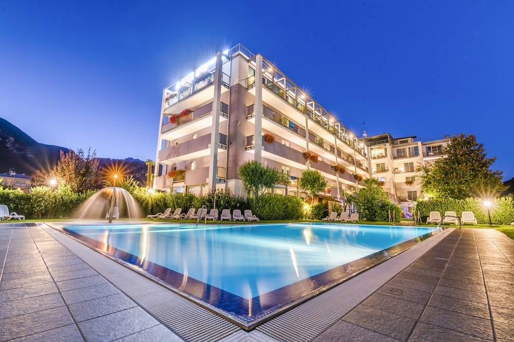 Riva del Garda - Ambassador Suite Hotel