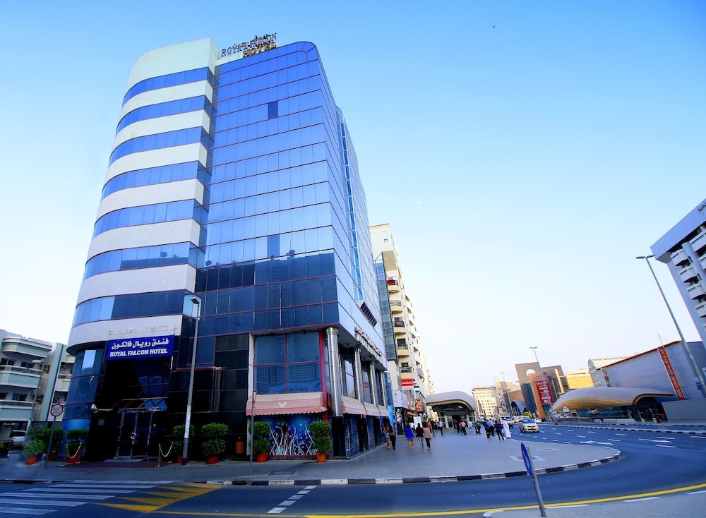 Stockholm - Dubai - Royal Falcon Hotel