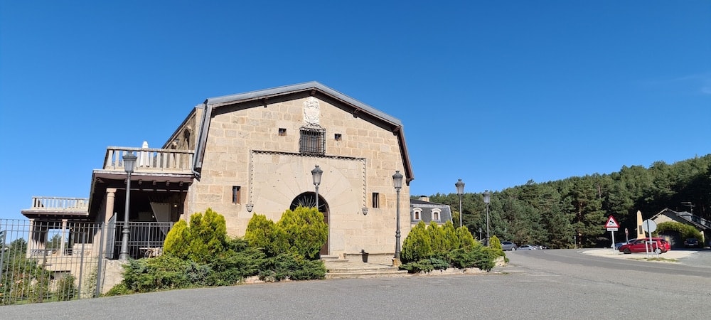 Barajas de Gredos - Parador de Gredos