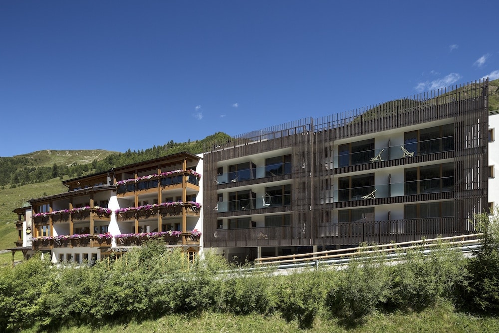 Graun im Vinschgau - Langtaufererhof