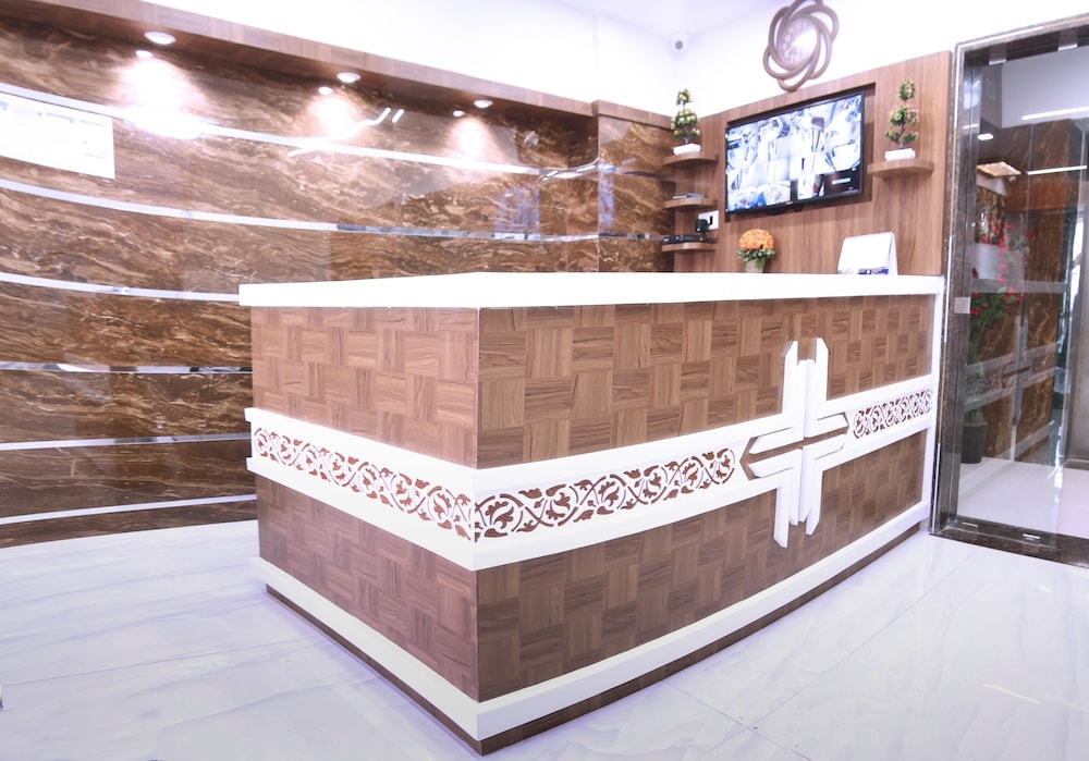 Navi Mumbai - Hotel Apple Inn