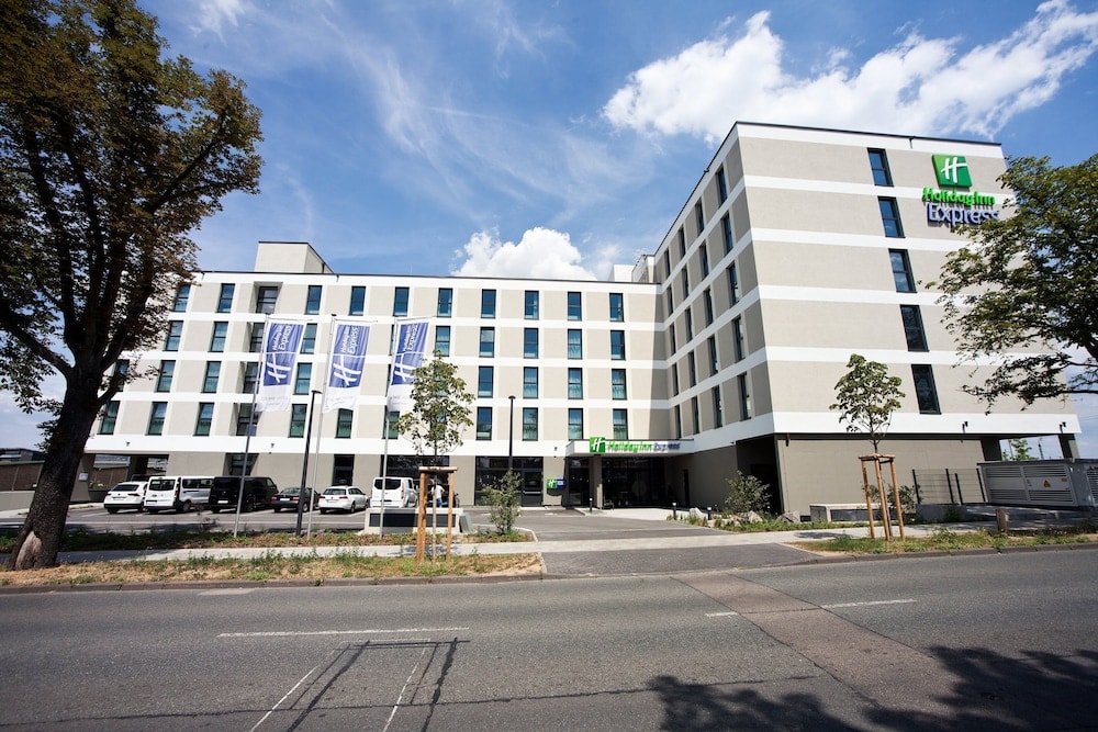 Darmstadt - Holiday Inn Express DARMSTADT by IHG