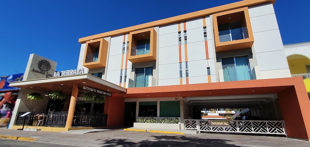 Mazatlán - Hotel Azteca Inn