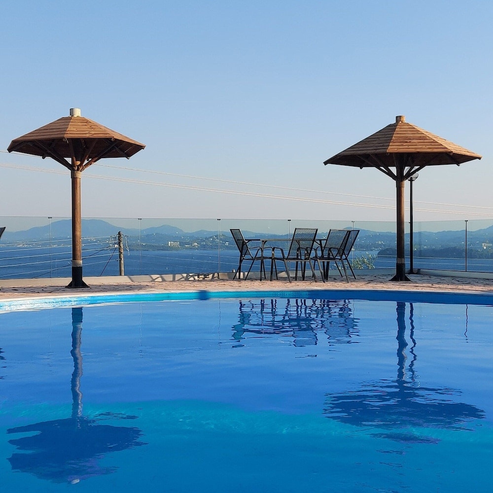 Dassia, Corfu - Stefanosplace ApartHotel Sea View