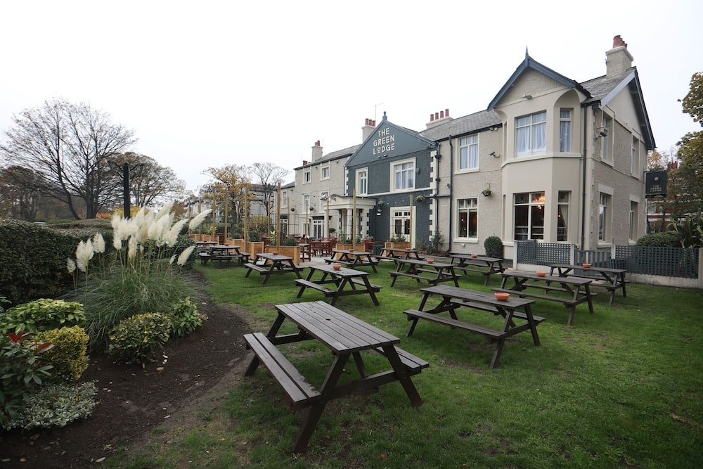 Wirral - Green Lodge, Wirral by Marston's Inns