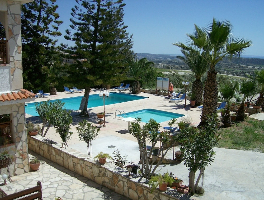 Göteborg - Pissouri - Rantzo Holiday Apartments