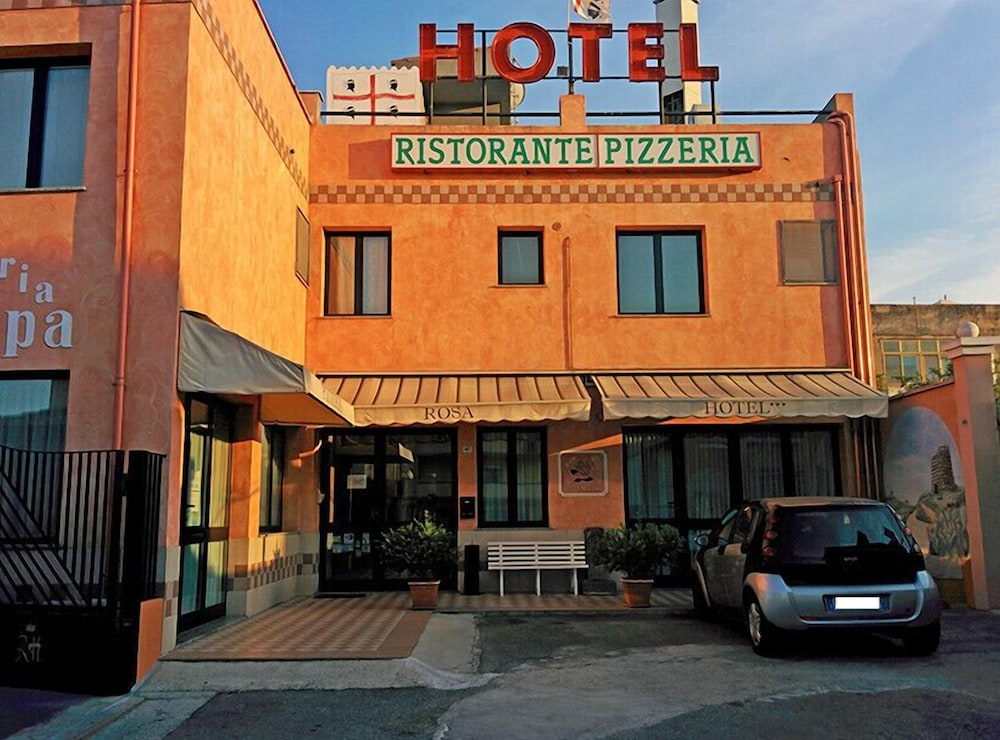 Maddalenedda - Rosa Hotel