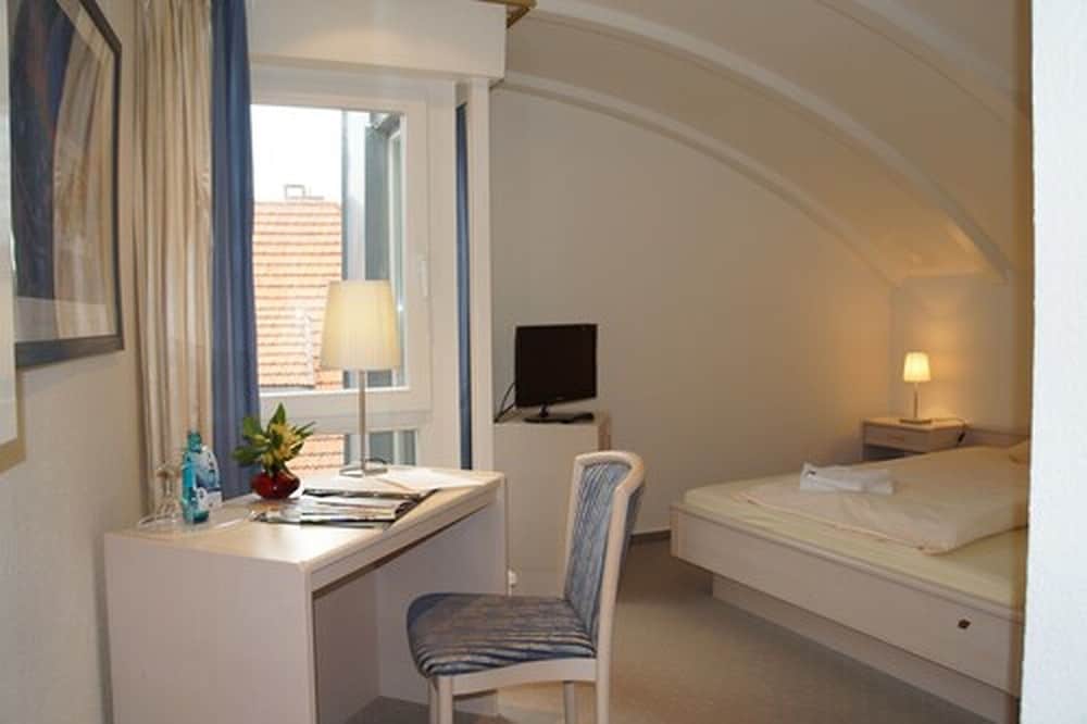 Westerstede - Hotel Busch