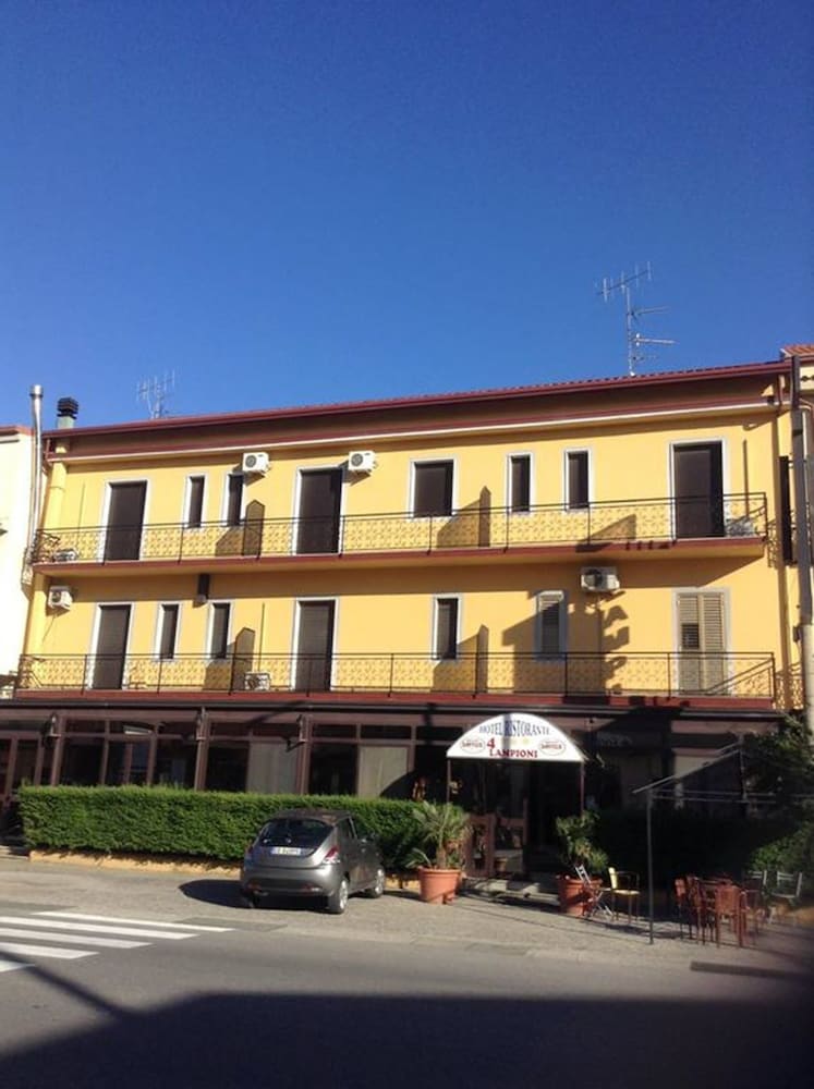 Sellia Marina - Hotel 4 Lampioni