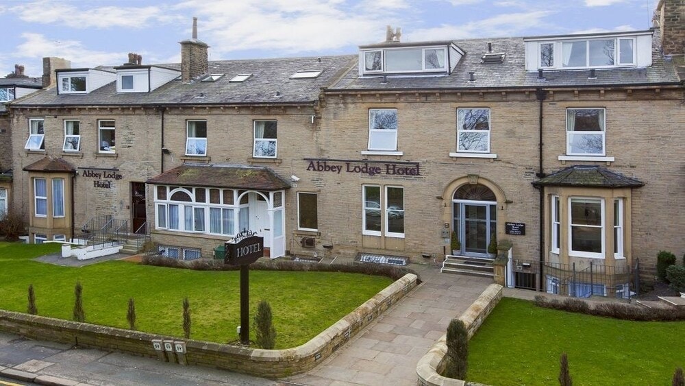 Thornton - The Abbey Lodge Hotel