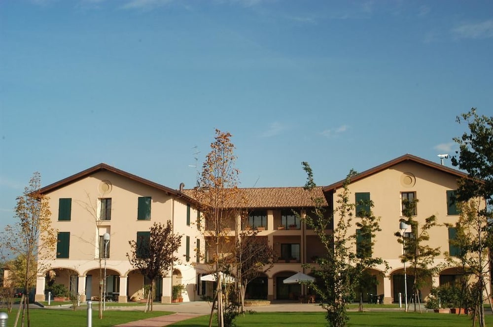 Monticelli Terme - Hotel Conteverde