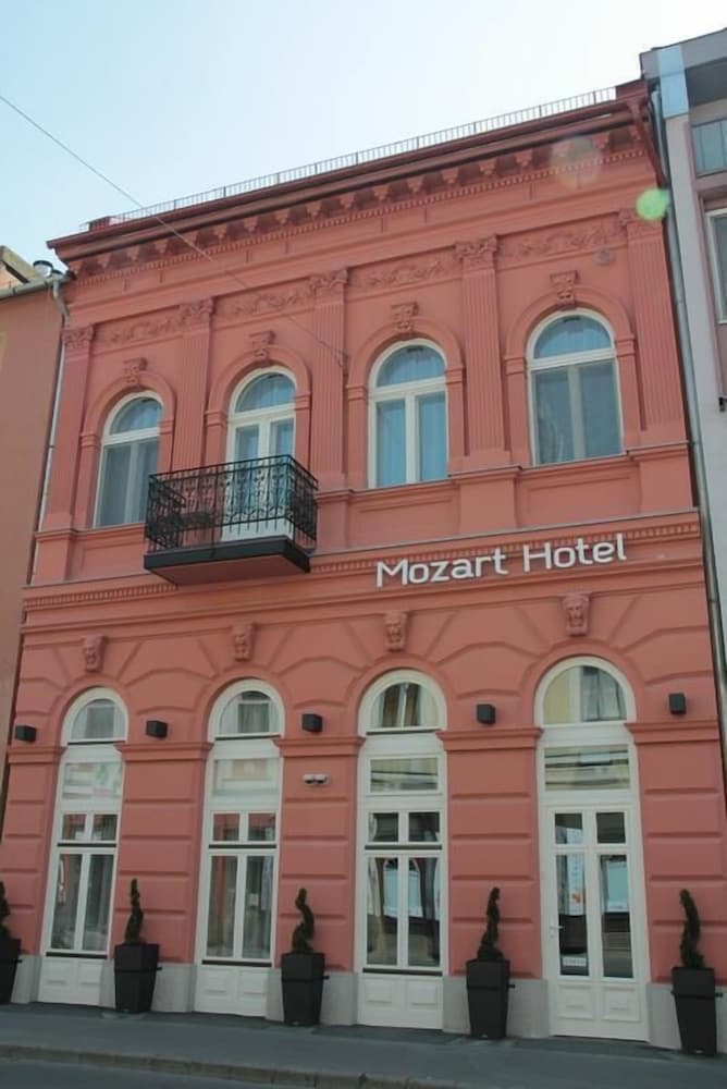 Szeged - Mozart Hotel