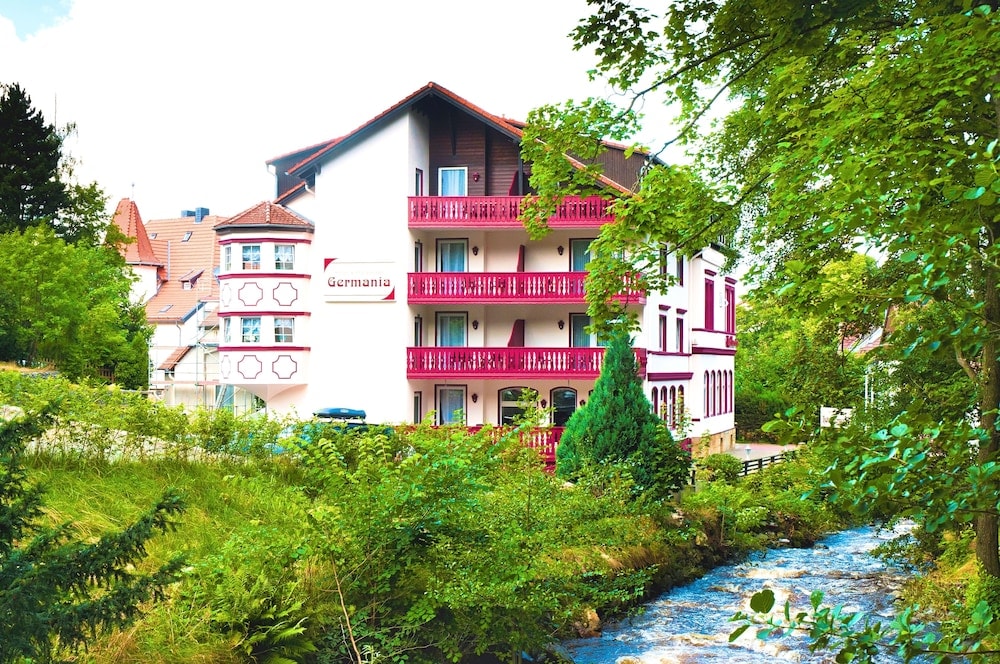 Bad Harzburg - REGIOHOTEL Germania Bad Harzburg - #DirektAmKurpark #Wellnessbereich #Frühstücksbuffet #FreeParking
