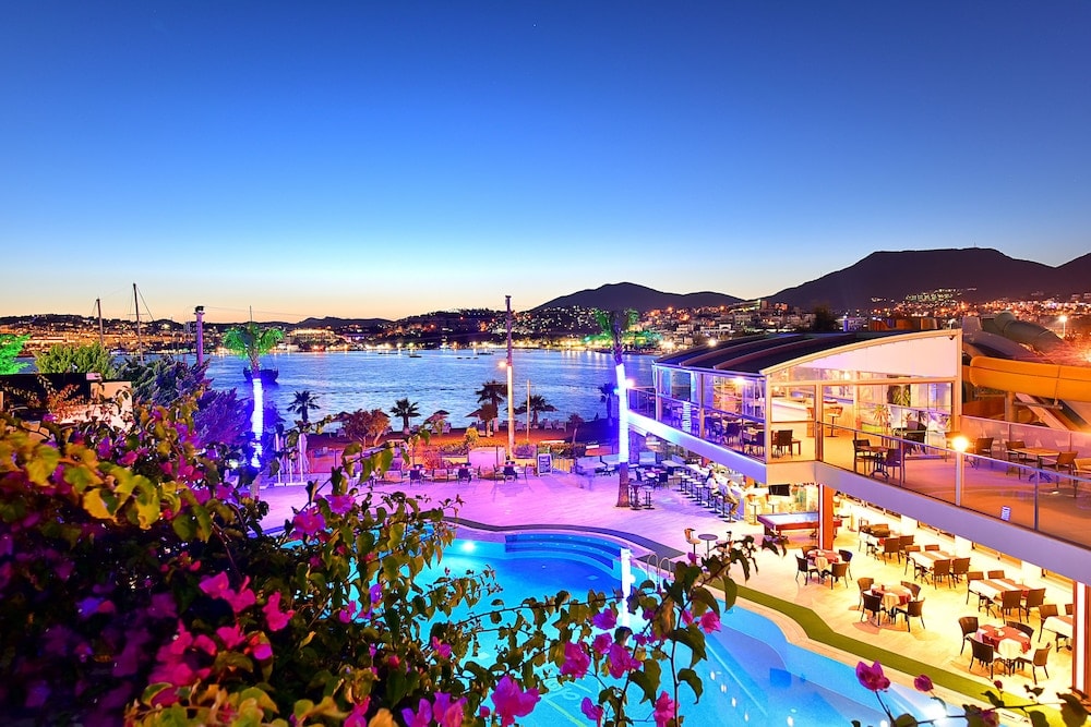 Stockholm - Bodrum - Tropicana Beach Hotel