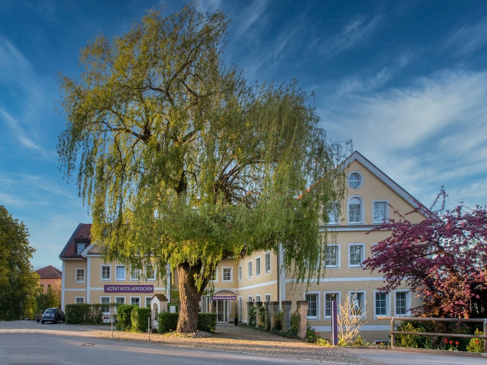 Erding - AKZENT Hotel Aufkirchen