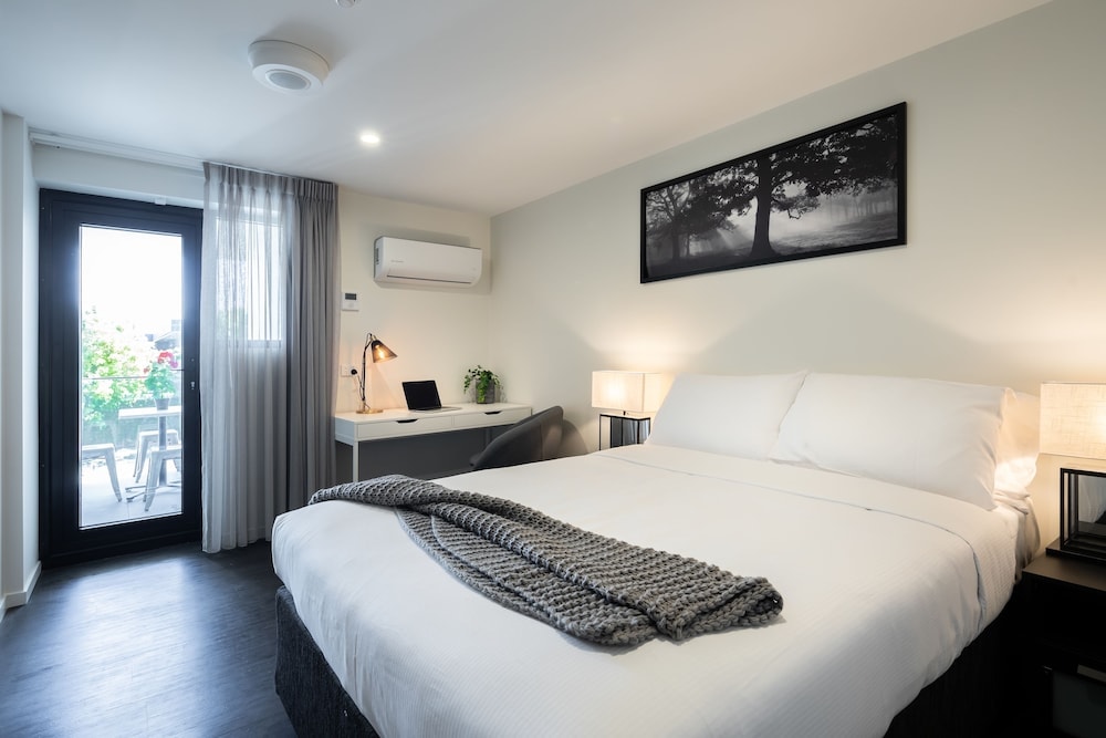 Brisbane - Ascot Budget Inn & Residences