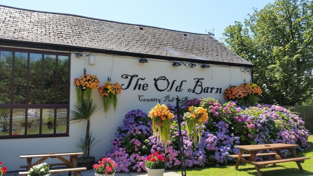 Newport - The Old Barn Inn