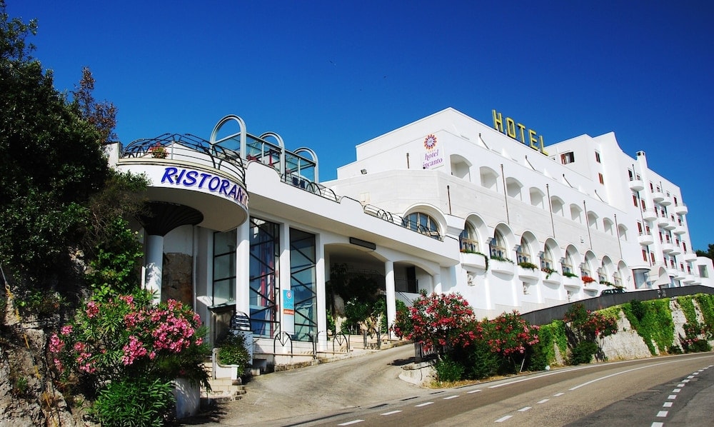 Stockholm - Ostuni - Hotel Incanto