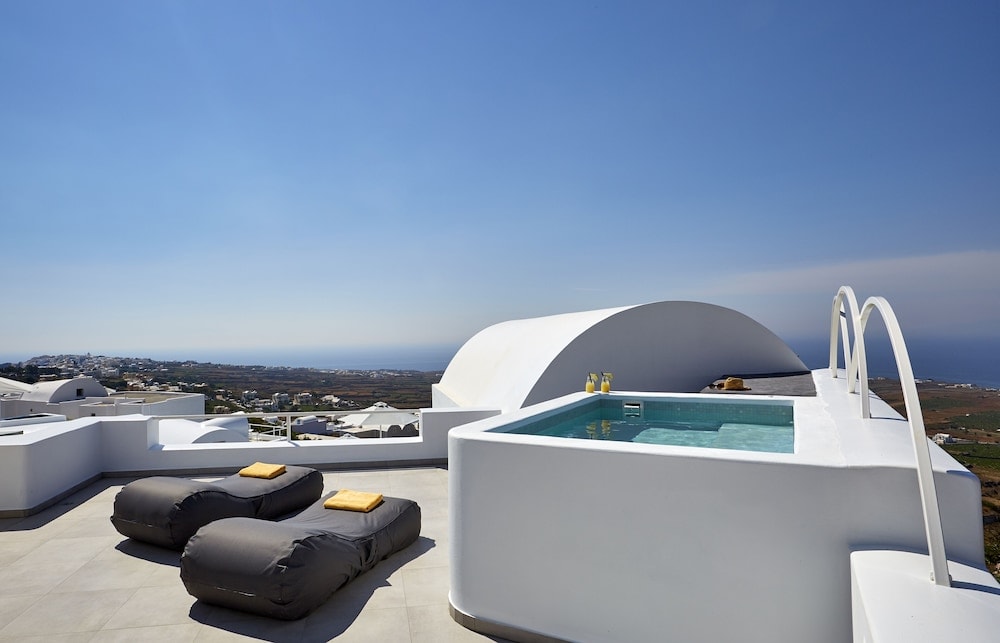 Mesaria - Aperanto Suites