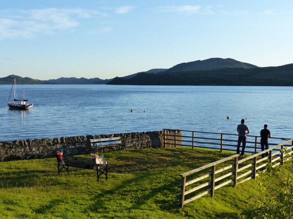 Inveraray - The Creggans Inn