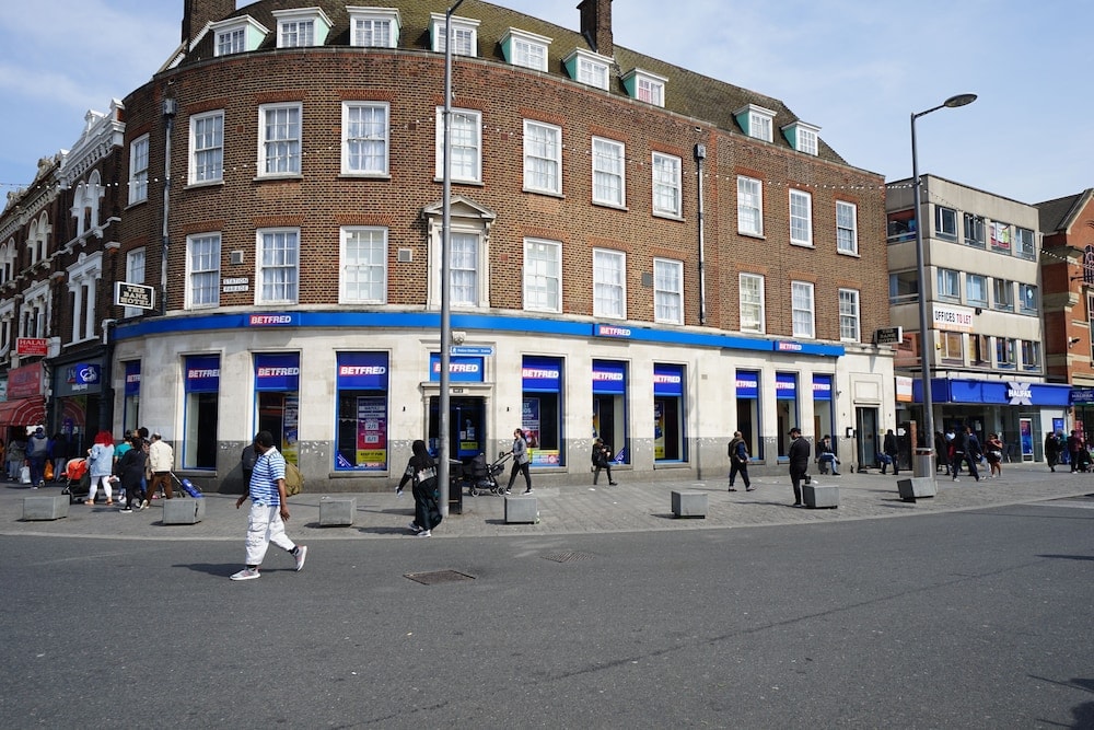 Skellefteå - London - The Bank