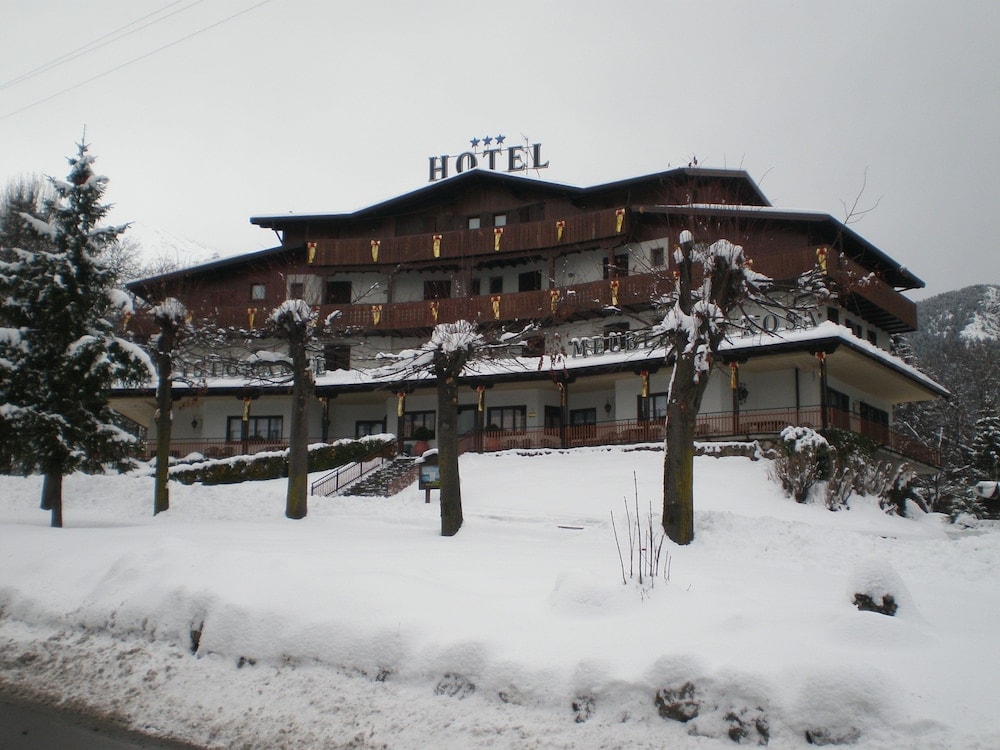 Castione della Presolana - Hotel Residence La Rosa