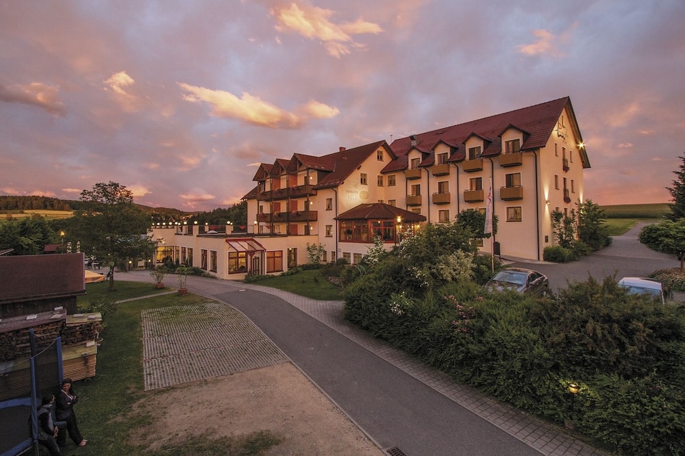 Neunburg vorm Wald - Panorama-Hotel am See
