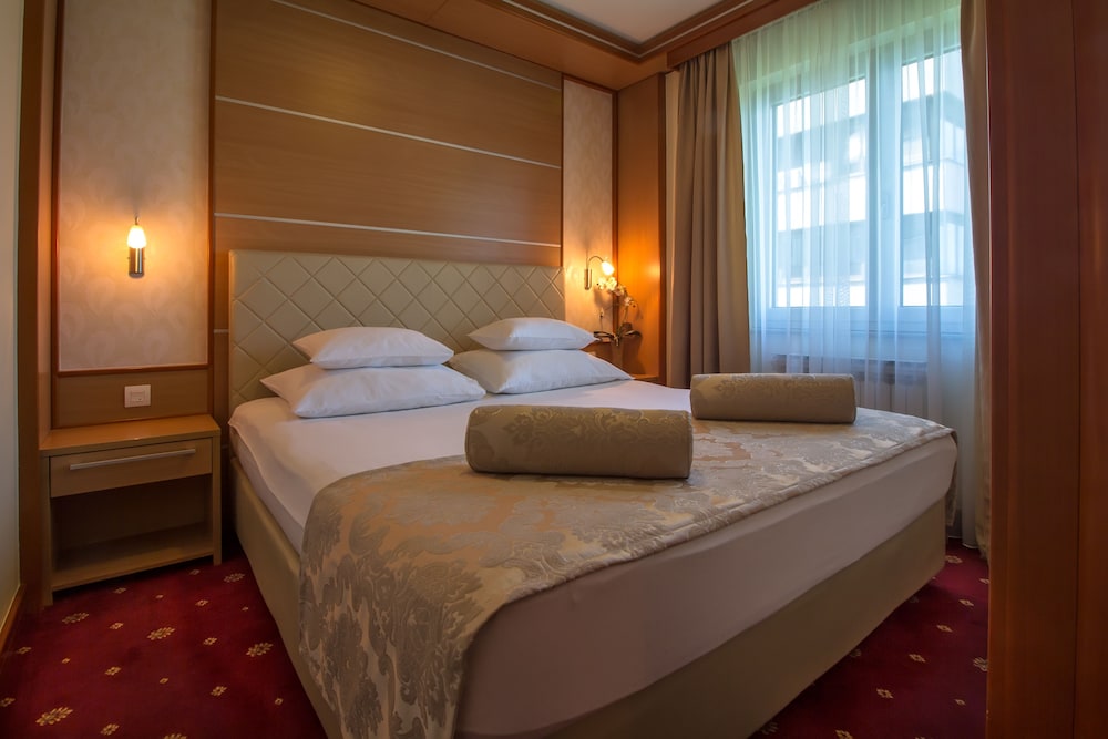 Stockholm - Banja Luka - Hotel Cezar Banja Luka