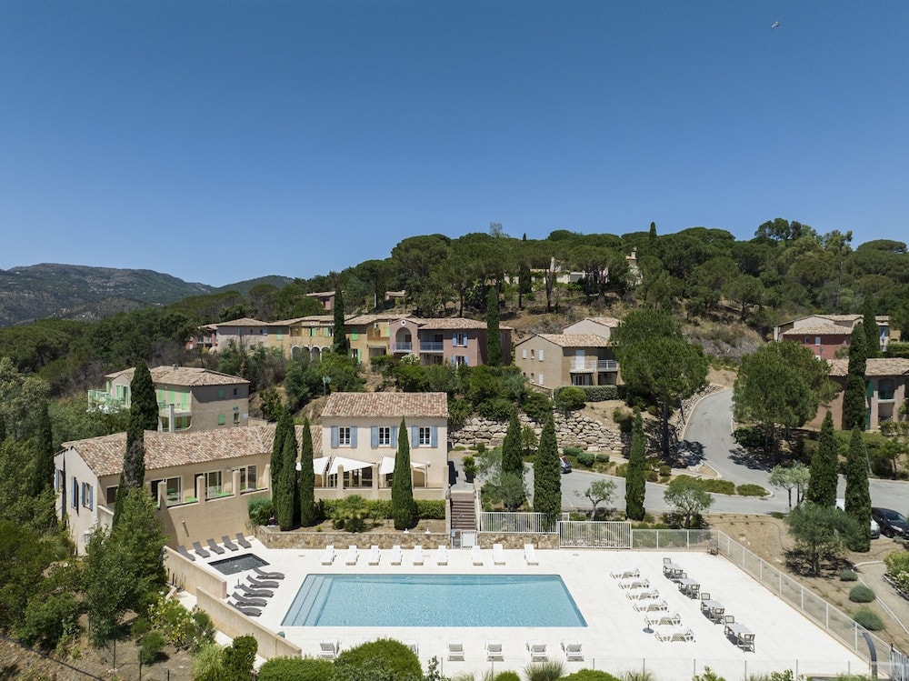 Grimaud - Garden & City Les Bastides de Grimaud